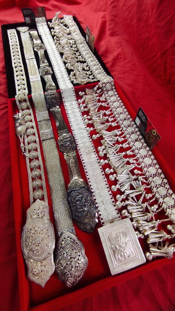รับซื้อเข็มขัดเงิน เชียงราย พะเยา ให้ราคาสูง